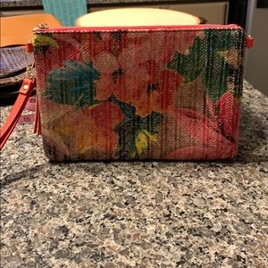 Urban Expressions Clutch, Like New!